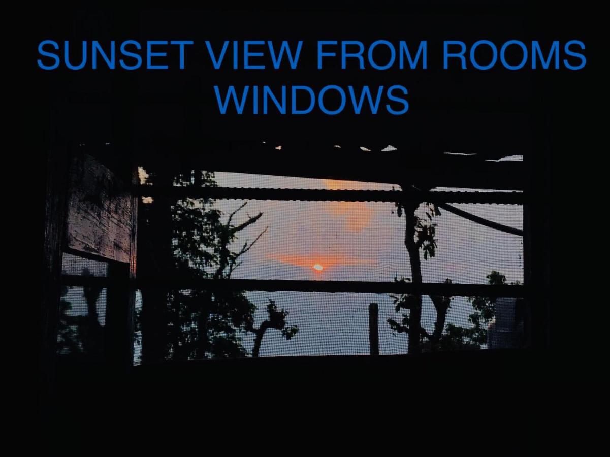 Hom'S Homestay & Farmstay Sarangkot 博卡拉 外观 照片