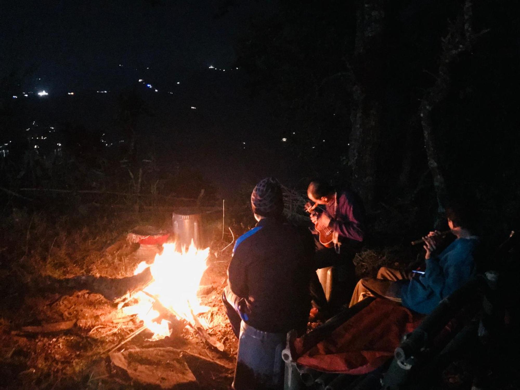 Hom'S Homestay & Farmstay Sarangkot 博卡拉 外观 照片