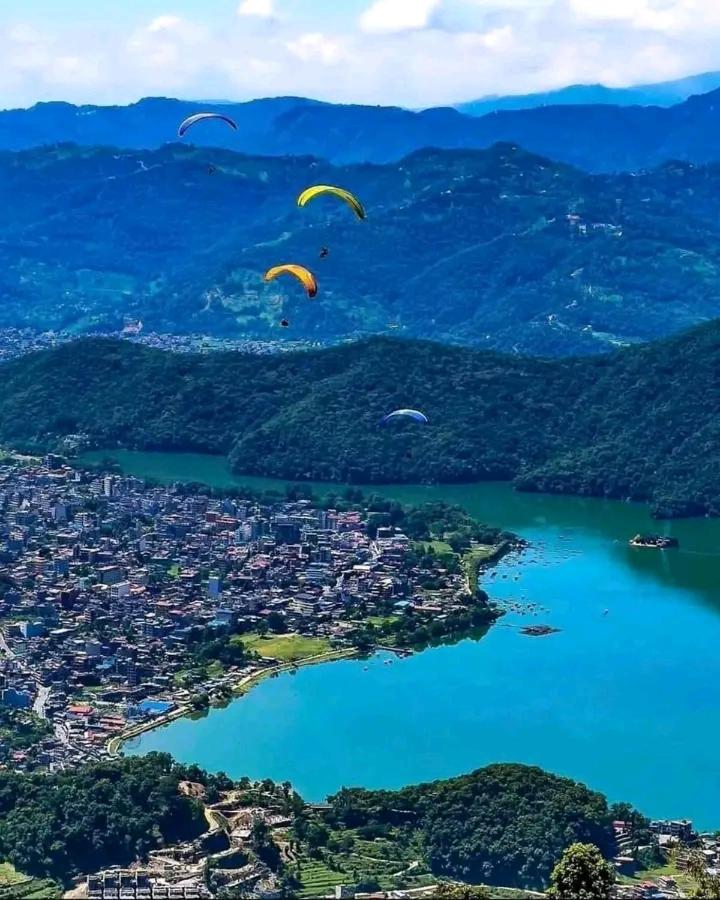 Hom'S Homestay & Farmstay Sarangkot 博卡拉 外观 照片