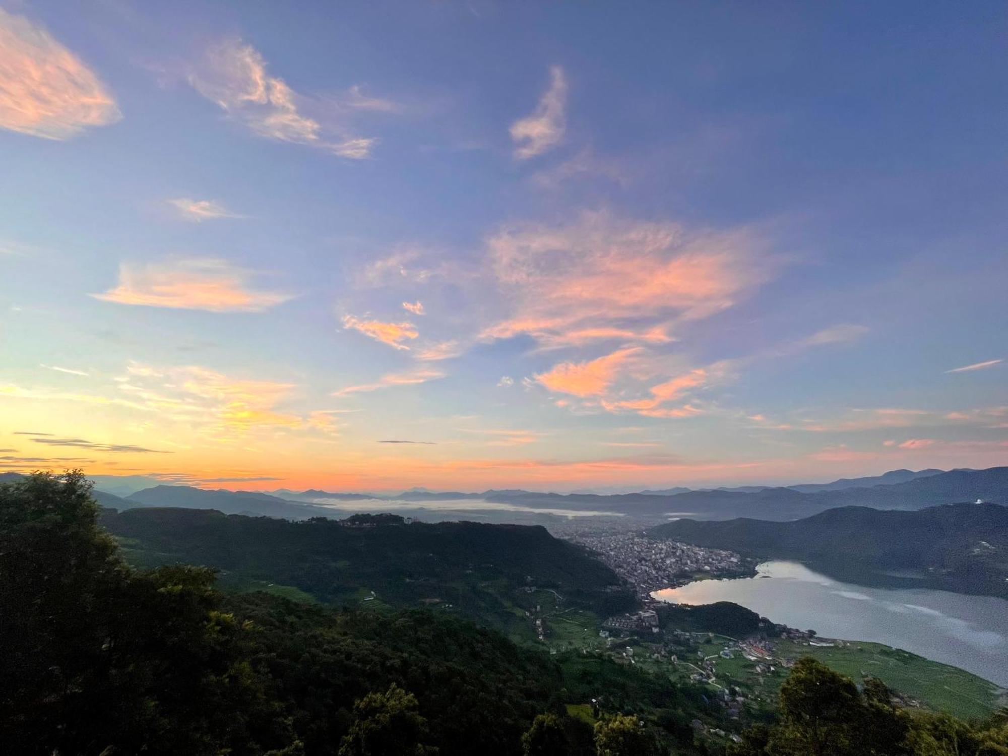 Hom'S Homestay & Farmstay Sarangkot 博卡拉 外观 照片
